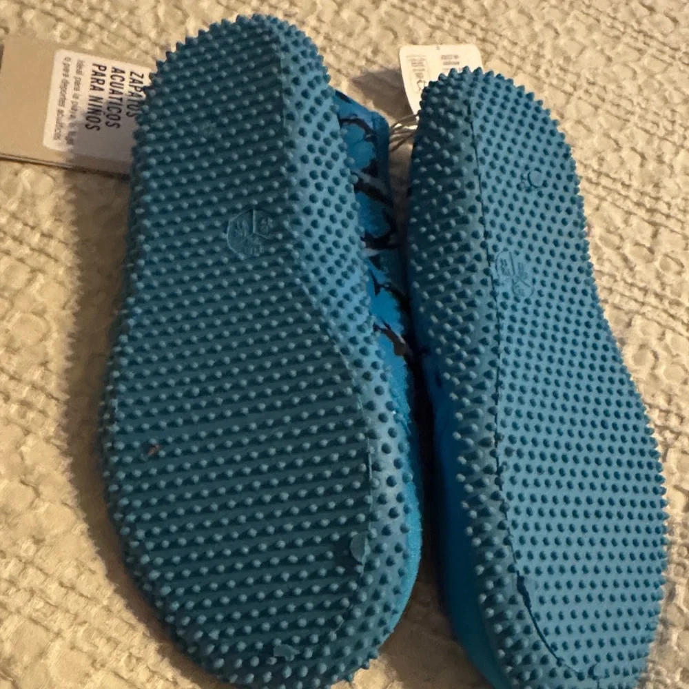 Kids Water Shoes - Blue and Teal
